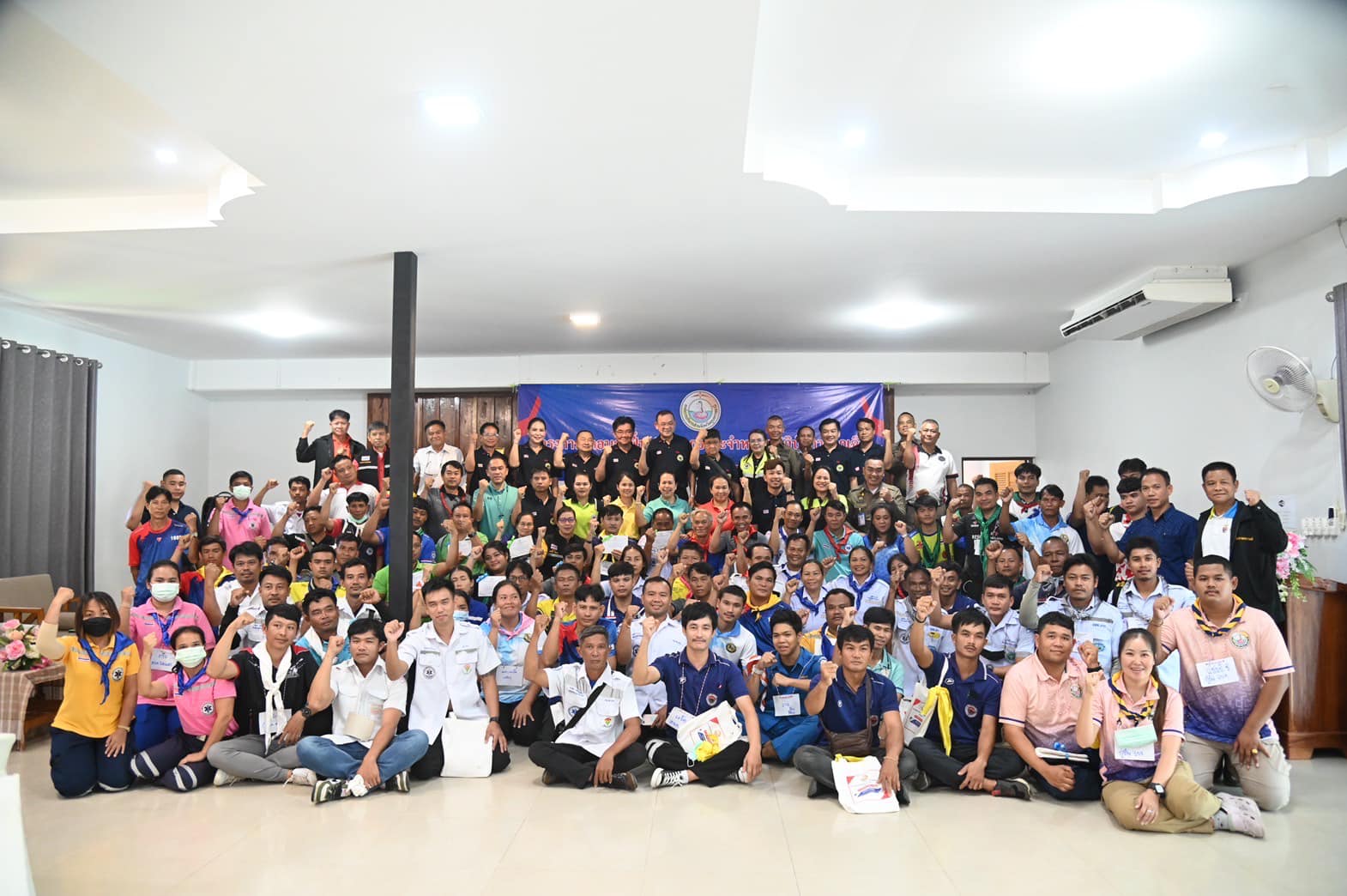 อบจ.อุบลราชธานี มอบใบประกาศเกียรติคุณ โครงการฝึกอบรมฟื้นฟูบุคลากรประจำหน่วยปฏิบัติการฉุกเฉิน รุ่นที่ 6